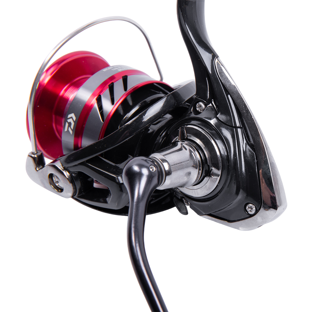 Катушка безынерционная DAIWA 18 NINJA LT5000-C. Фото №3