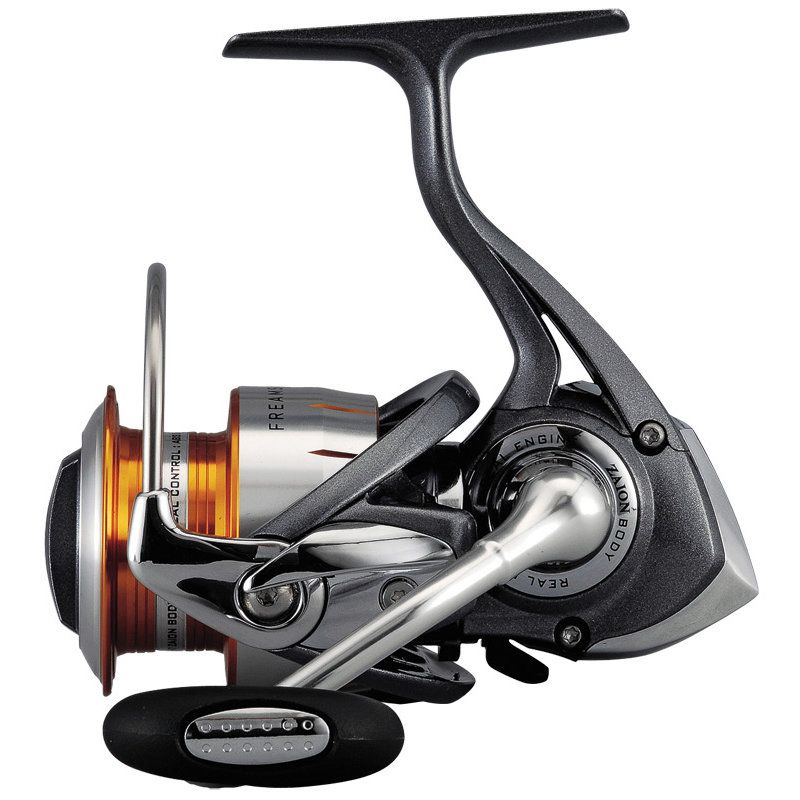 Катушка безынерционная Daiwa "11 Freams" 2000. Фото №2