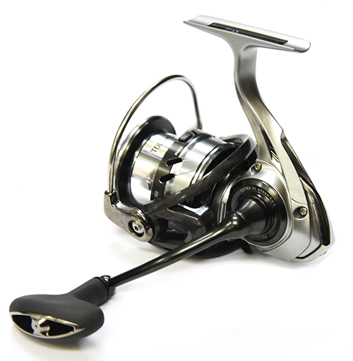 Катушка безынерционная DAIWA "18Caldia LT 2500D". Фото №1