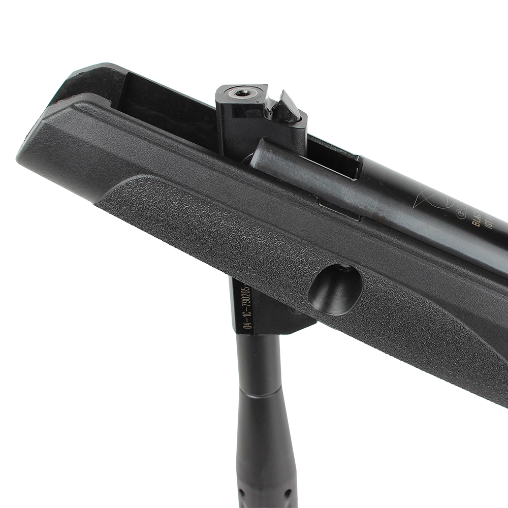 Винтовка пневматическая GAMO Black Bull IGT (переломка, черный пластик, прицел 4x32, 3Дж.), калибр 4,5 мм. Фото №4