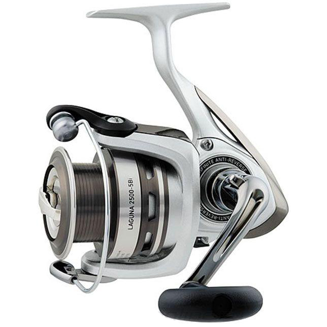 Катушки дайва видео. Daiwa laguna 2000. Daiwa 21 freams lt. Катушка daiwa freams 2500. Daiwa exist 2508.