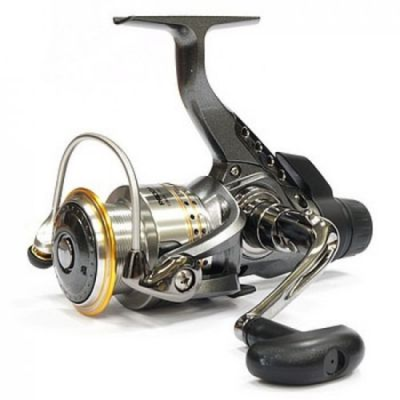 Катушка безынерционная Daiwa "Procaster" 1550 X. задн. фрикцион, 7+1 подж. (00110501) . Фото №4
