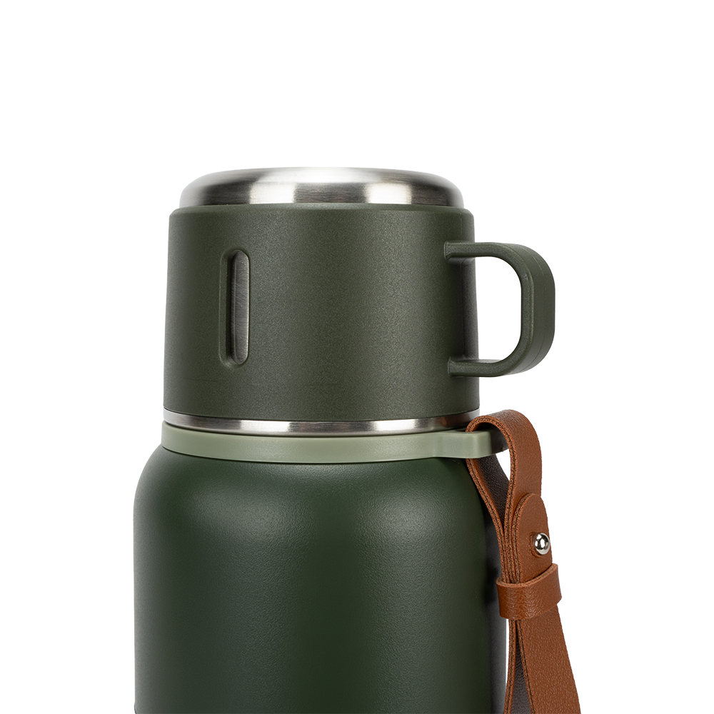 Термос 900ML хаки (пробка-ситечко, крышка-кружка, ремешок) TONAR. Фото №3 Термос 900ML хаки (пробка-ситечко, крышка-кружка, ремешок) TONAR. Фото №3