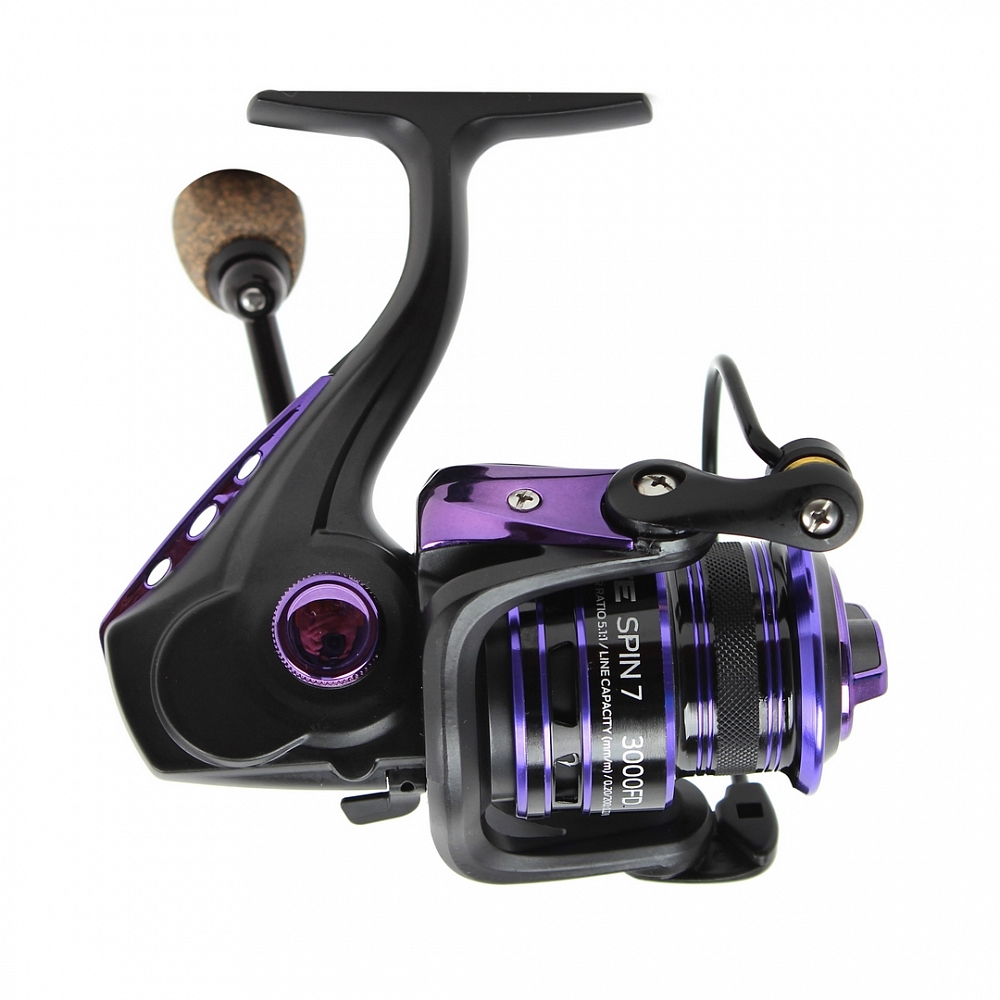 Катушка безынерционная Salmo Elite SPIN 7 3000FD. Фото №1