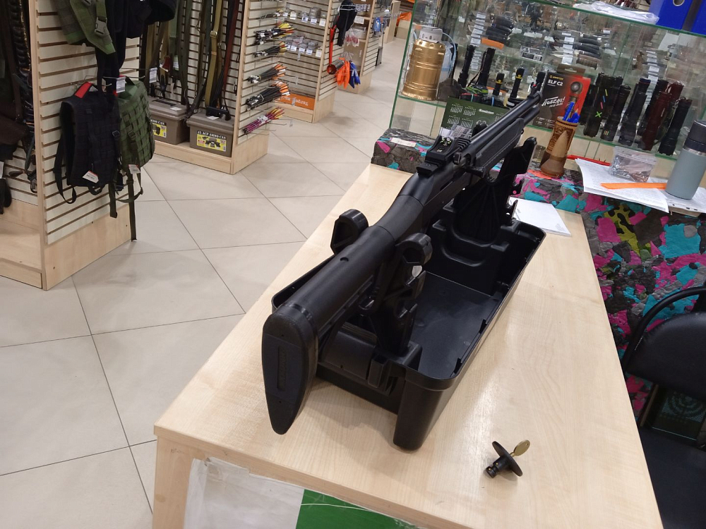 Италия Fabarm SAT8 кал.12х76. Фото №2 Италия Fabarm SAT8 кал.12х76. Фото №2