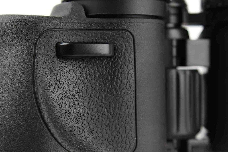 Бинокль Nikon Aculon A211 7x50. Фото №8