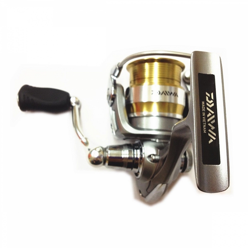 Катушка безынерционная Daiwa "10 Revros MX" 3000. Фото №3